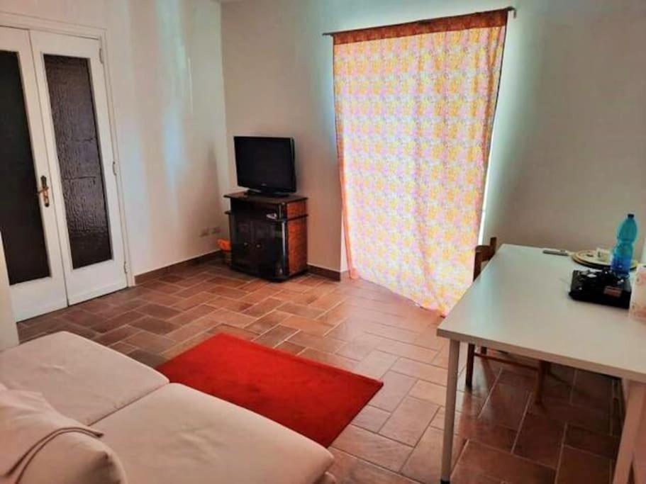 Bilocale Piazza Miracoli Apartamento Nápoles